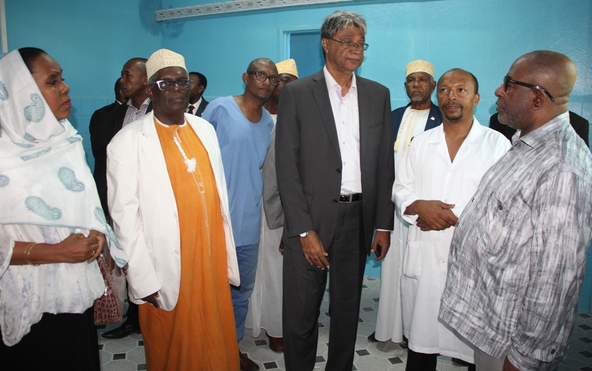 Le Président de la République a fait une visite au centre de dialyse de Moroni